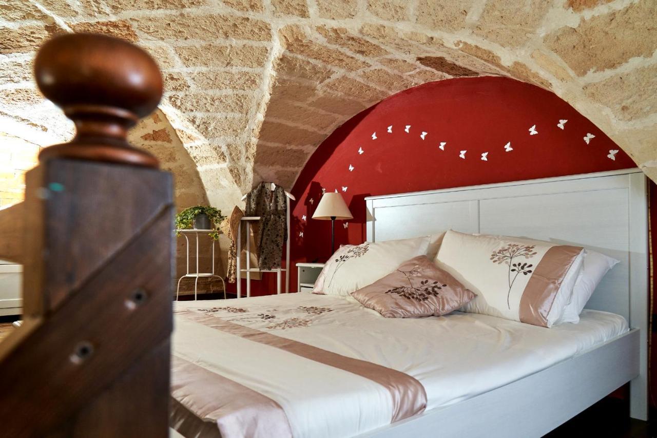 לצ'ה B&B Isola Dello Stampatore מראה חיצוני תמונה