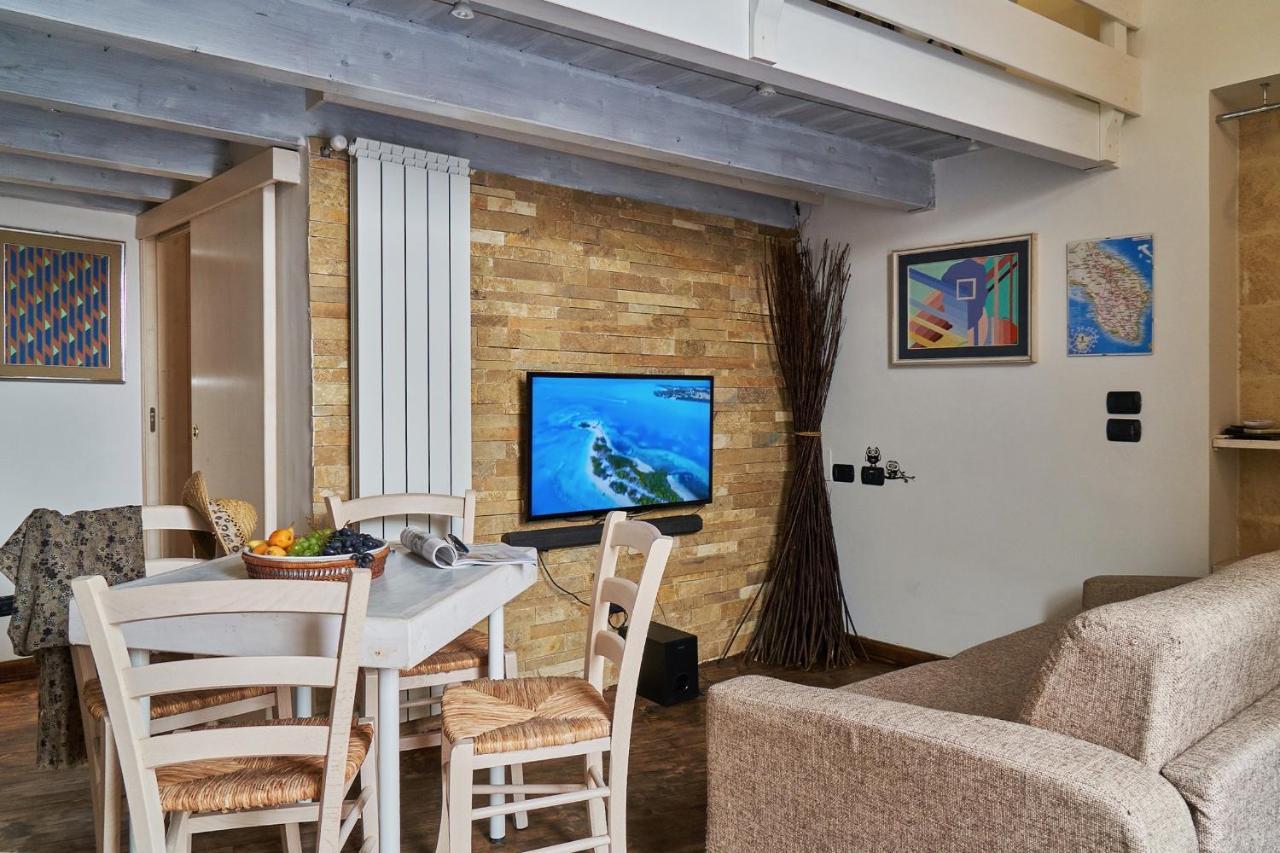 לצ'ה B&B Isola Dello Stampatore מראה חיצוני תמונה