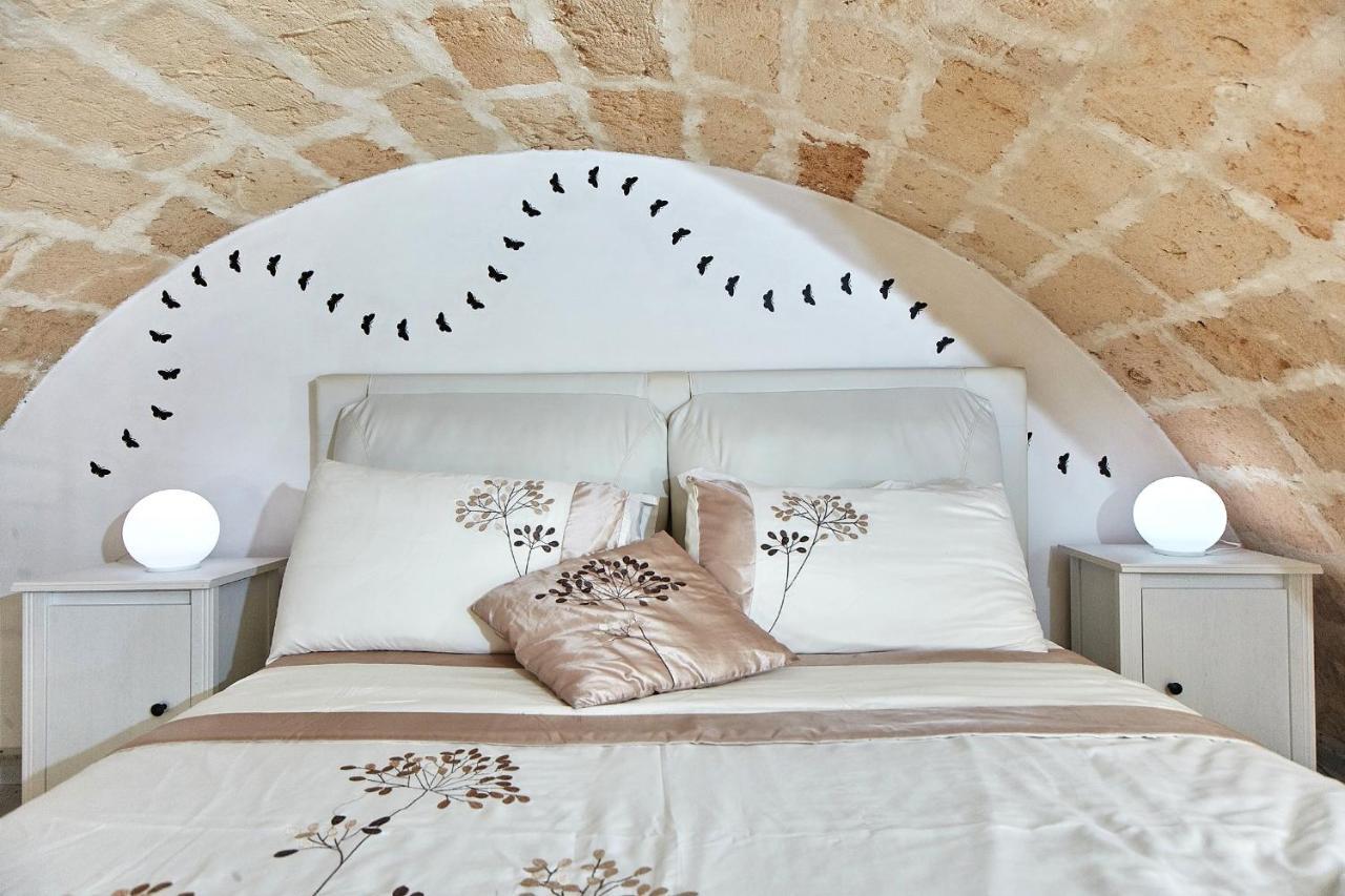לצ'ה B&B Isola Dello Stampatore מראה חיצוני תמונה