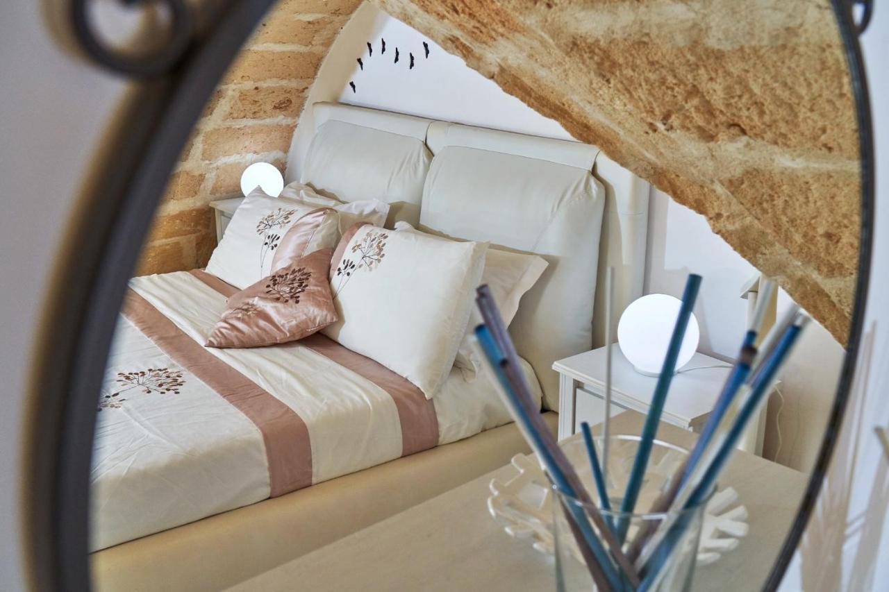 לצ'ה B&B Isola Dello Stampatore מראה חיצוני תמונה