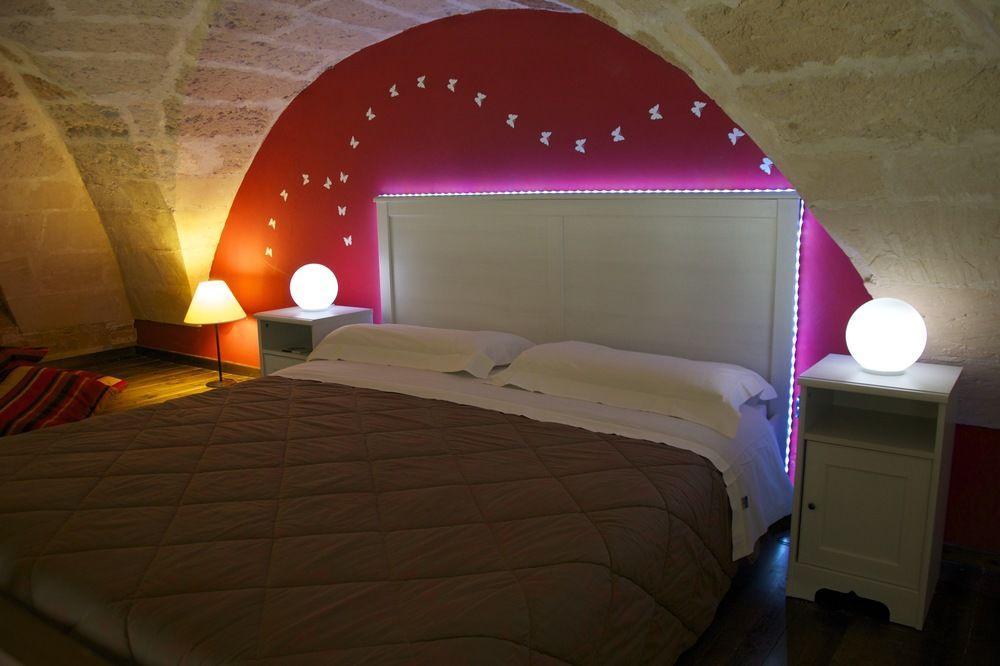 לצ'ה B&B Isola Dello Stampatore מראה חיצוני תמונה