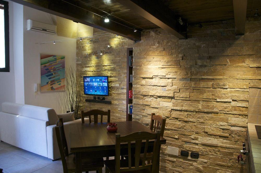לצ'ה B&B Isola Dello Stampatore מראה חיצוני תמונה