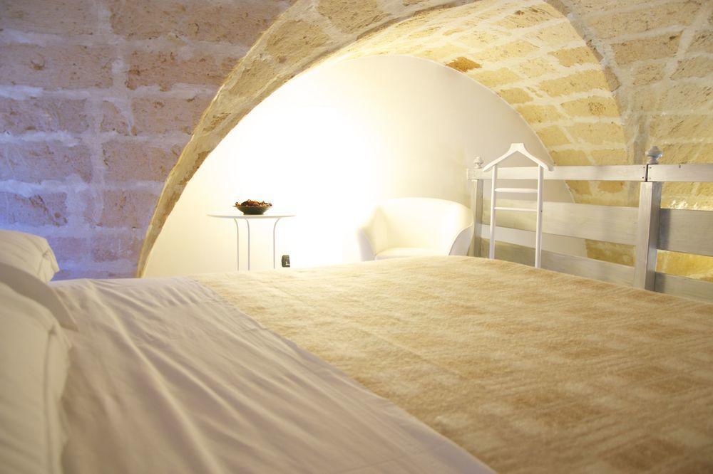 לצ'ה B&B Isola Dello Stampatore מראה חיצוני תמונה