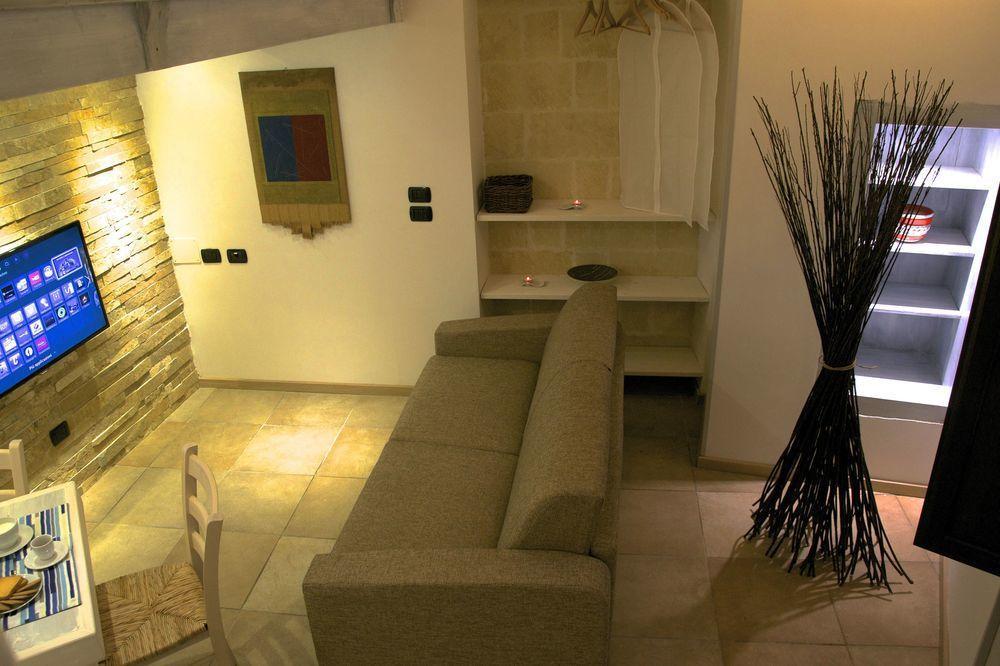 לצ'ה B&B Isola Dello Stampatore מראה חיצוני תמונה