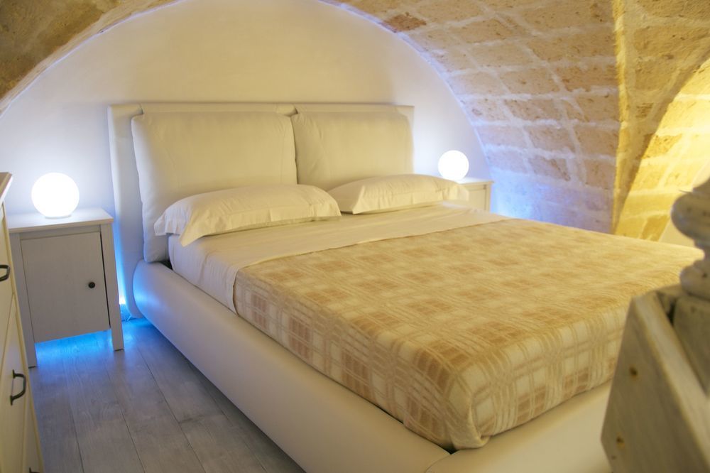 לצ'ה B&B Isola Dello Stampatore מראה חיצוני תמונה